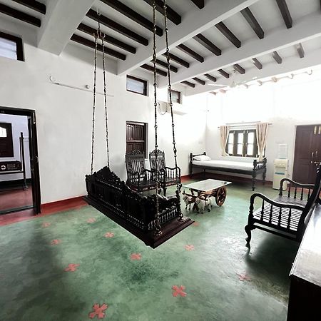 Laxmi Nivas 1949 Bed and Breakfast Secundurabad Buitenkant foto