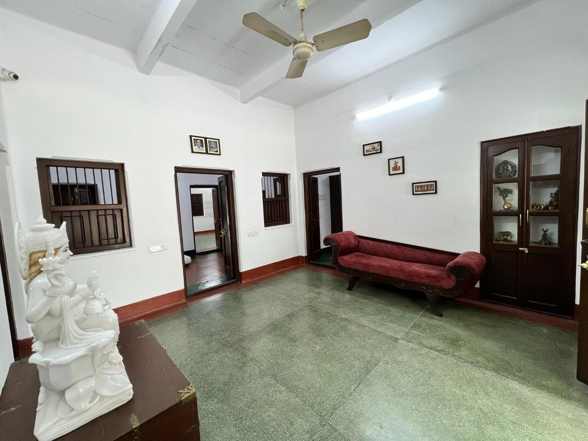 Laxmi Nivas 1949 Bed and Breakfast Secundurabad Buitenkant foto