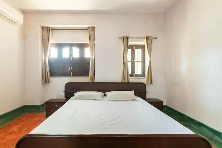 Laxmi Nivas 1949 Bed and Breakfast Secundurabad Buitenkant foto